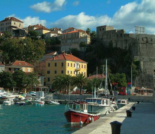 Aprilske pozorišne svečanosti u Herceg Novom
