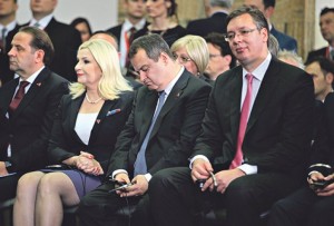 ivica-dacic-zaspao-foto-dragana-udovicic-1466282730-932263